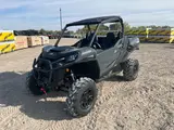 2027 Can-Am COMMANDER XT 1000R