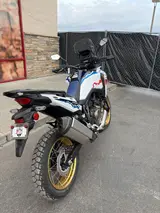 2026 Honda AFRICA TWIN — photo 2 of 10