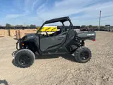 2027 Can-Am COMMANDER XT 1000R — photo 8 of 10