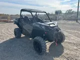 2027 Can-Am COMMANDER XT 1000R — photo 3 of 10