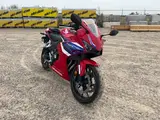 2025 Honda CBR500R ABS — photo 4 of 8