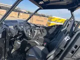 2027 Can-Am COMMANDER XT 1000R — photo 9 of 10