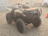 2026 Can-Am OUTLANDER PRO HD7 — photo 4 of 10