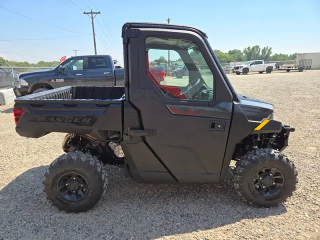2026 Polaris RANGER 1000 CAB